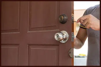 Fort Lauderdale Locksmith Solution Fort Lauderdale, FL 954-366-2154 Fort Lauderdale Locksmith Solution Fort Lauderdale, FL 954-366-2154 - zip-01